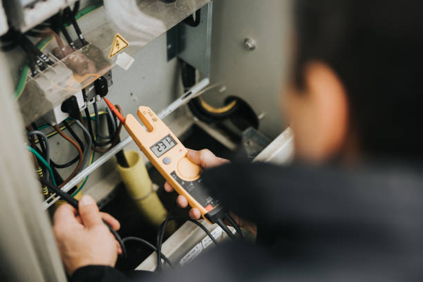 Best Commercial Electrician Services  in Green Tree, PA